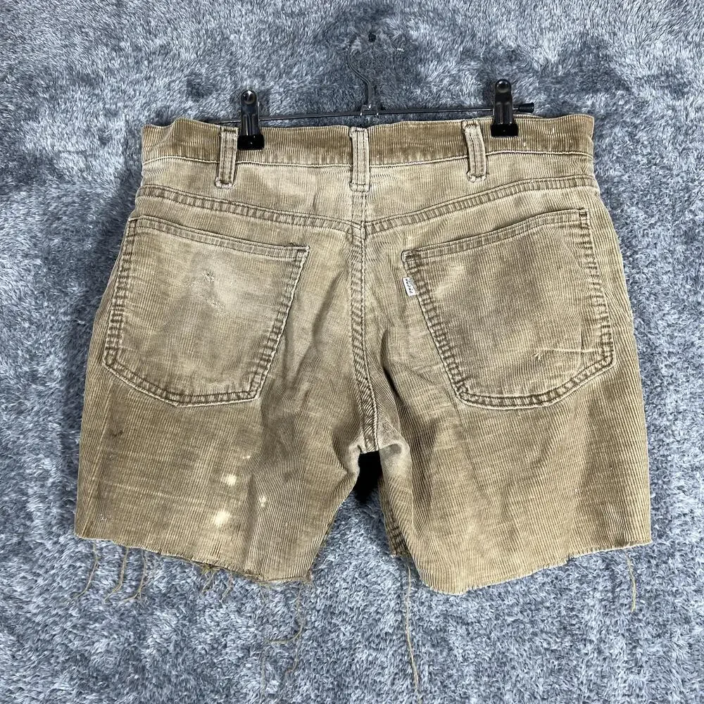 Vintage Levis Shorts Unisex Adults 31 Beige Corduroy Cut-Off Relaxed Fit Worn
